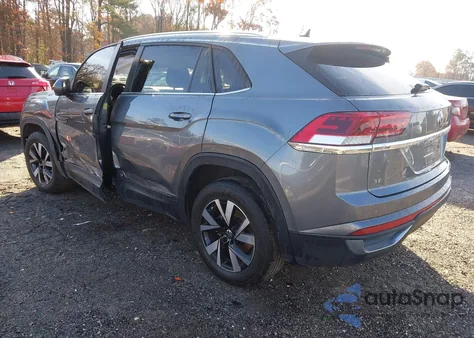 2023 Volkswagen Atlas Cross Sport 2.0T Se z USA, uszkodzony, nr VIN 1V2DC2CA0PC208721